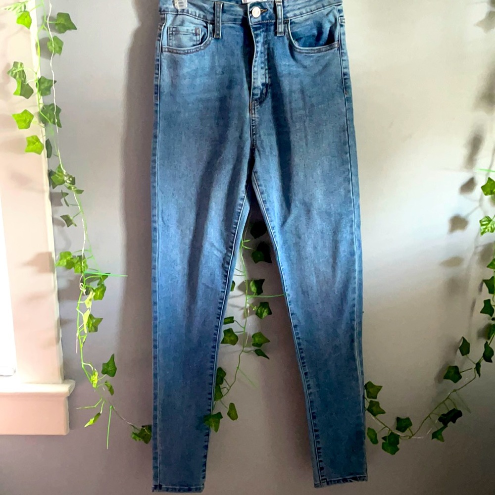 Forever 21 denim skinny jeans!